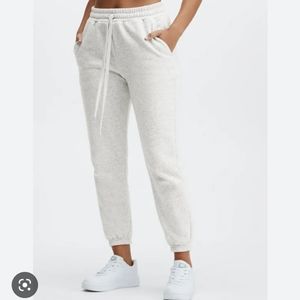 Fabletics go to classic sweatpants